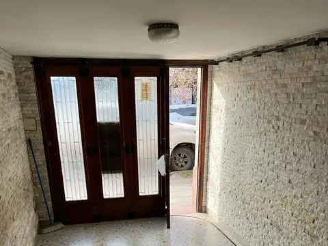 CASA CENTRICA - LOBOS