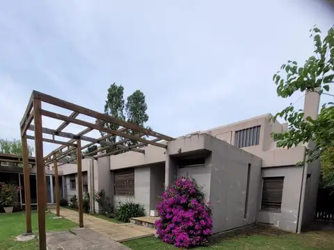 Casa en Barrio Privado