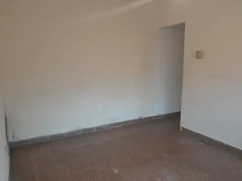 Pje. La Conquista 1042 , Piso Pb