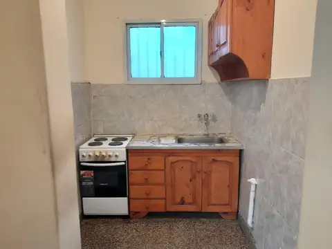 Depto Tipo Casa en Alquiler 60 años