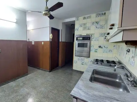 Departamento en Venta de 8 ambientes