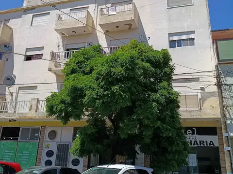 Calle 38, santa teresita 300
