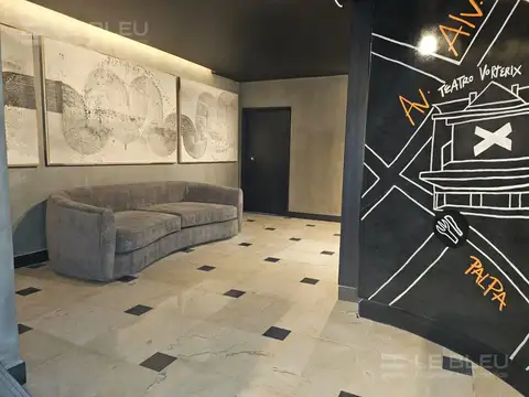 VENTA COCHERA EN CHACARITA MAURE 4070