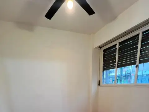 Departamento en Alquiler en Primera Junta, $ 700.000
