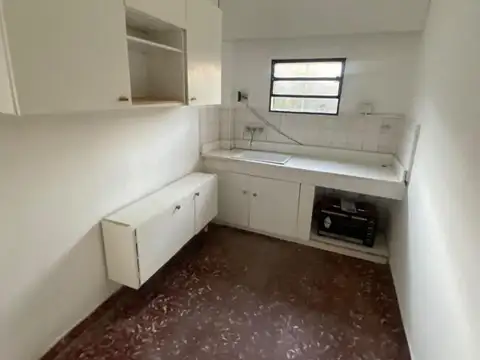 Depto Tipo Casa en Alquiler de 3 ambientes