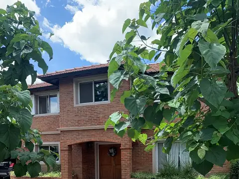 casa en venta barrio los sauces pilar 5 AMBIENTES
