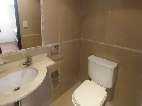 Departamento 5 ambientes con 1 baño