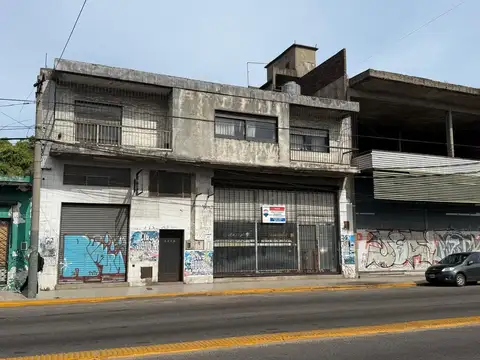 VENTA 2 DEPARATAMENTOS SOBRE AVENIDA 