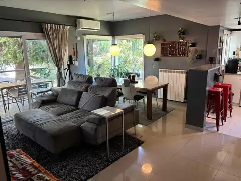 Departamento en Alquiler con 1 cocheras