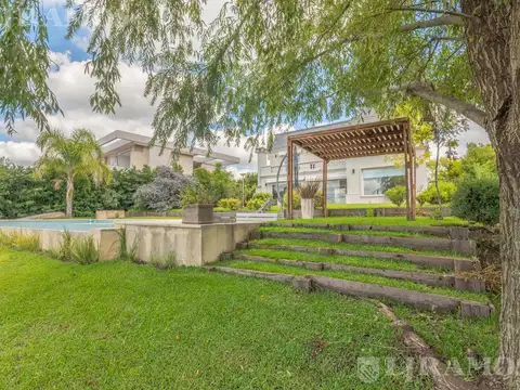 Casa en Venta al Noroeste