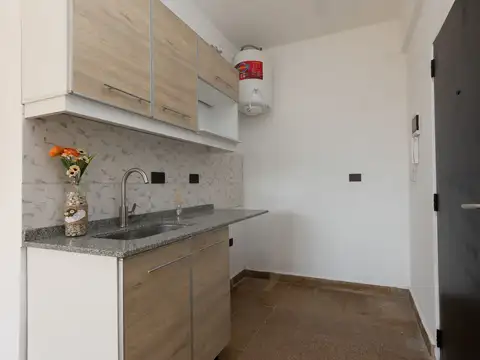 Manuela Pedraza 300