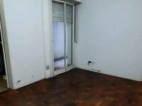 Yerbal 3800, Piso 1°