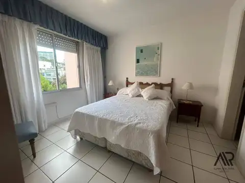 Avenida 100