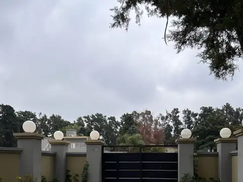Casa quinta en venta de 100m2 ubicado en José C. Paz