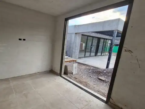 Casa en Venta al Oeste