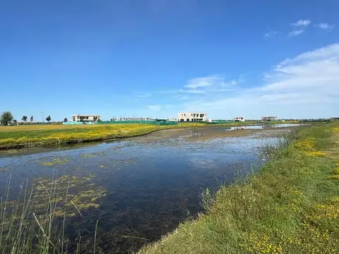 Terreno en Venta en Puertos - Barrio Amarras, USD 50.000
