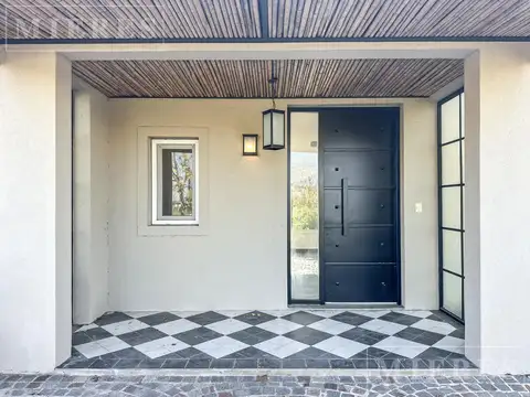 Casa en Venta en El Cantón - Barrio Islas, USD 320.000