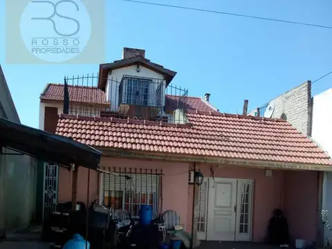 Casa 4 Ambientes en  VENTA - San Justo