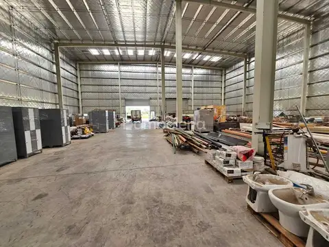 Galpon en Alquiler A Estrenar