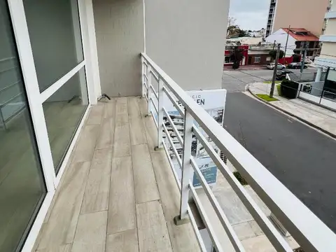 MONO AMBIENTE - FRENTE AL MAR