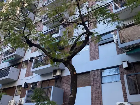 Departamento en alquiler en Belgrano de 2 ambientes al frente
