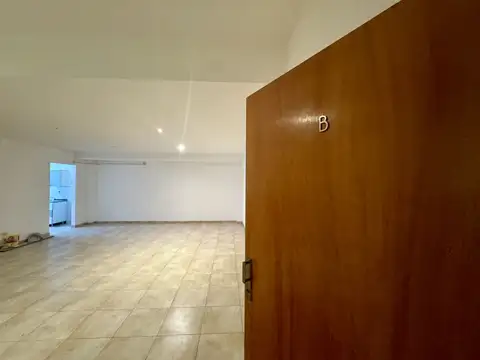 Depto Tipo Casa en Alquiler en Villa Raffo, $ 1.100.000