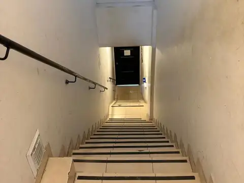 Isabel Fernández 1200, Piso 1