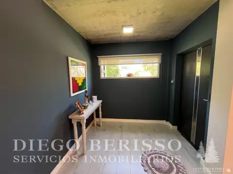 Casa en venta en Los Paraisos 100