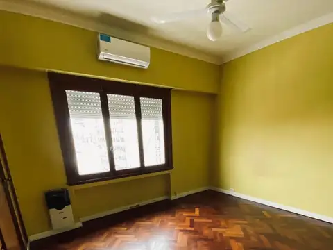 Departamento en Alquiler en Monserrat, $ 850.000