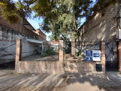 Av. Rodolfo López al 3600