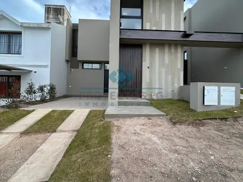 Casa en Alquiler de 2 dormitorios