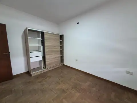 Depto Tipo Casa en Alquiler de 3 dormitorios