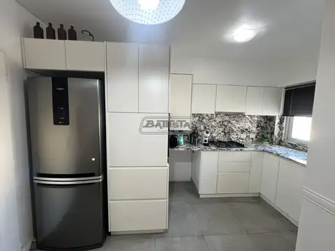 Departamento en Venta con 2 cocheras