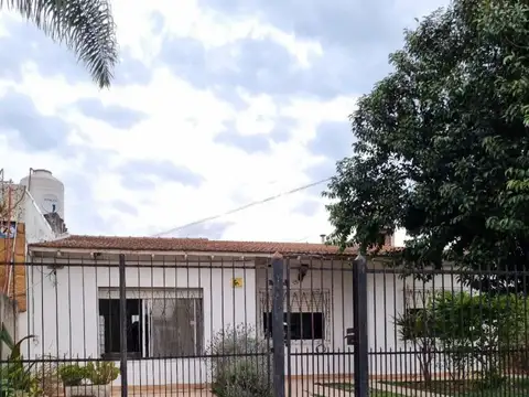 Pablo Areguati 1800