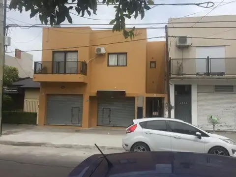 Venta de Local. Los Hornos, La Plata