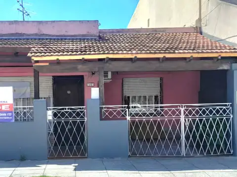 Venta casa 4 amb con amplio fondo