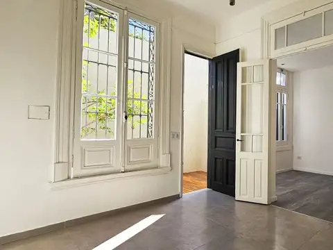 Depto Tipo Casa en Venta en Lomas de Zamora, USD 76.000