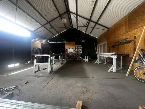 Galpon en Venta en Ensenada, USD 220.000