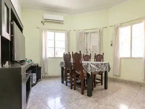 Depto Tipo Casa en Venta en Villa Ortuzar, USD 185.000