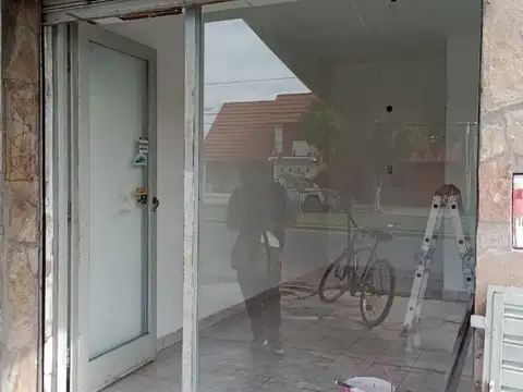Local en Venta 43 años