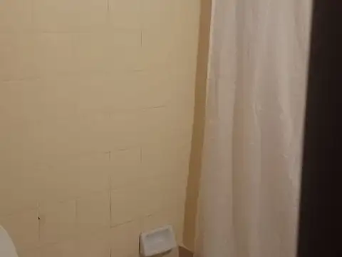 Departamento en Alquiler en Florida Mitre/Este, $ 660.000