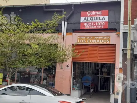 Local c/depósito en Villa Real
