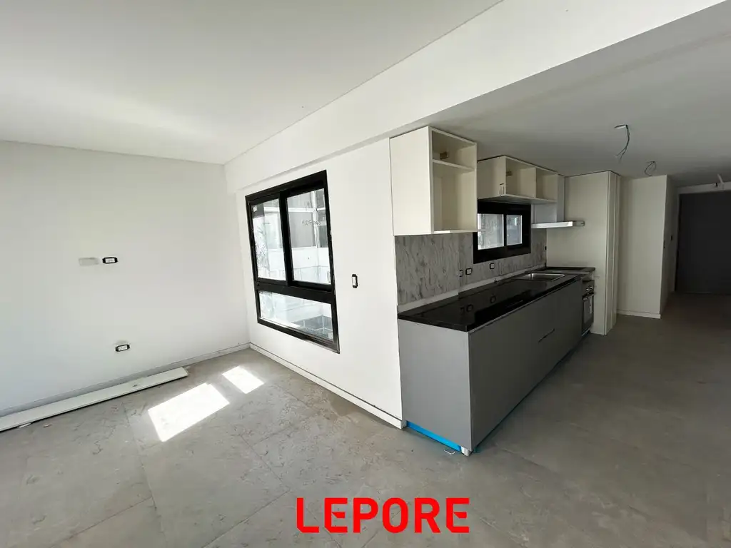 LAPRIDA 1300, Piso 7