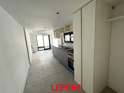LAPRIDA 1300, Piso 7