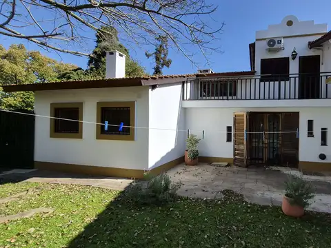 Excelente casa a la Venta Pilar Centro