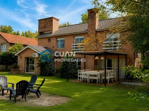 Casa en Alquiler de 4 dormitorios