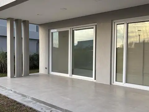 Departamento en venta en Pilara - Townhouse en La Calesa- Pilar