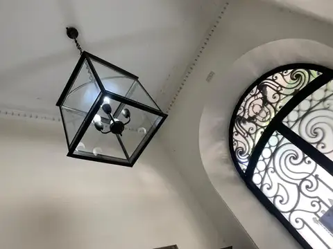 Av. de Mayo  al 1400