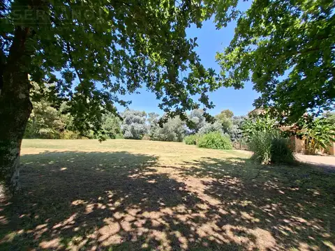 Venta Terreno 1950 m2 en San Joaquin, Exaltacion de la Cruz, Acepta vehículo