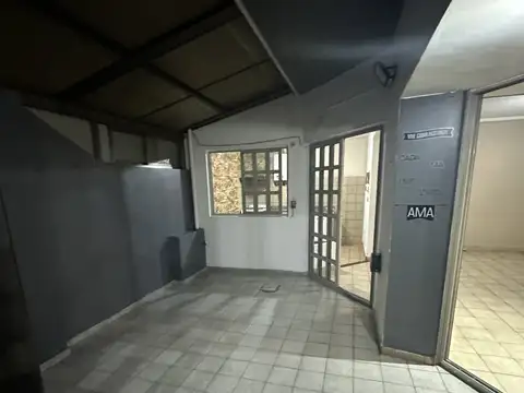 Depto Tipo Casa en Alquiler de 2 dormitorios